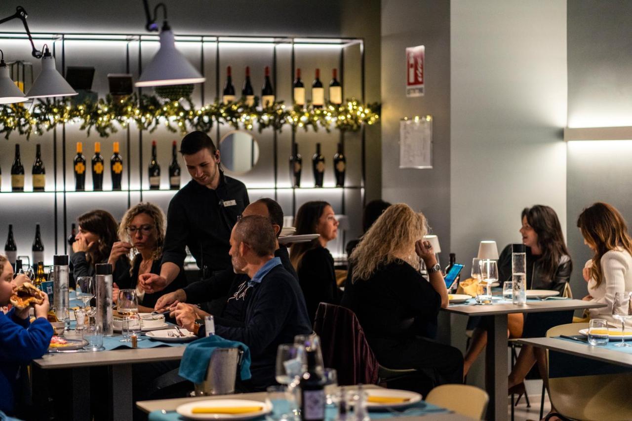 Arryvo Hotel Lecce Kültér fotó